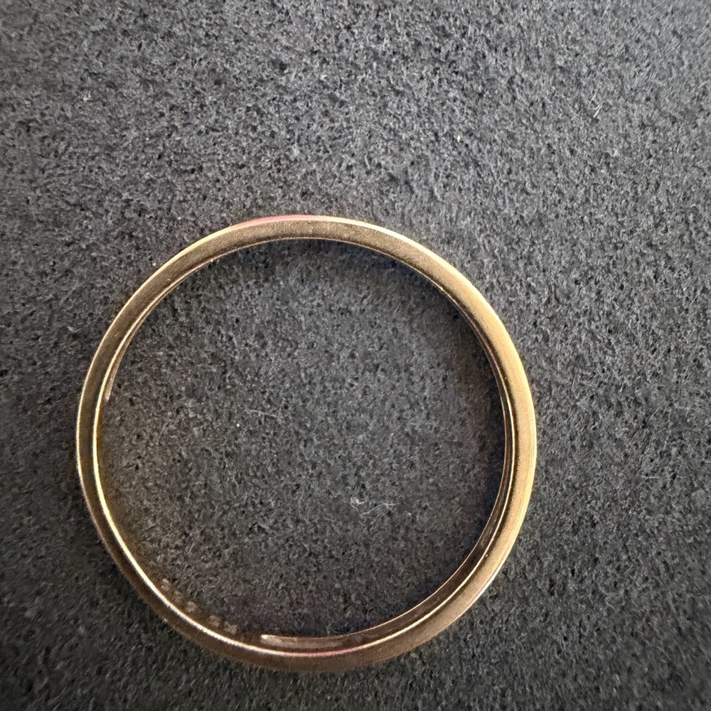 Kendra Scott Gold Ring with Channel set Diamonds - Picture 3 of 6